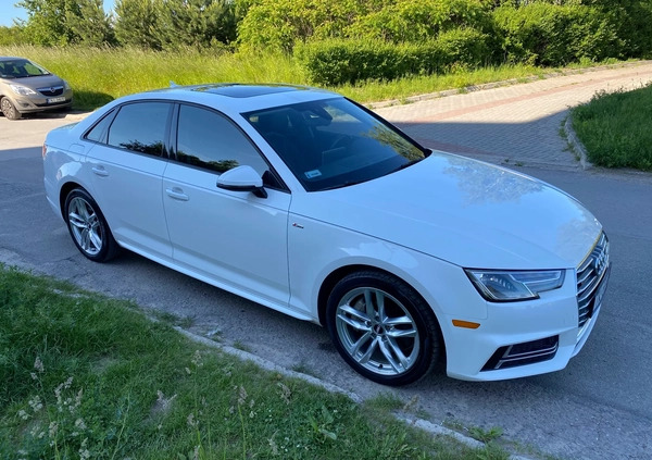 Audi A4 cena 93500 przebieg: 115000, rok produkcji 2017 z Kielce małe 379